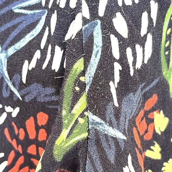 Up The Pant With ThinCredible Fit Womens Sz 4 Ankle Pull On Stretch Slim MidRise - Picture 11 of 16